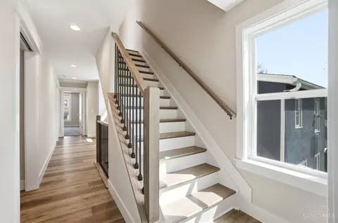 Entry Way - 3311 Bach Ave, Cincinnati, OH 45209 photo 8 of 9