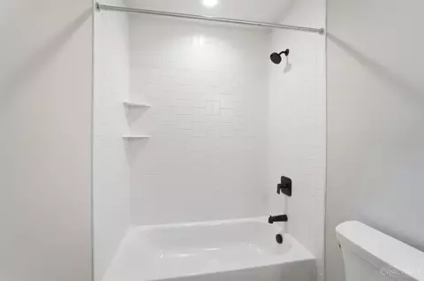 Bath - 3311 Bach Ave, Cincinnati, OH 45209 photo 6 of 7