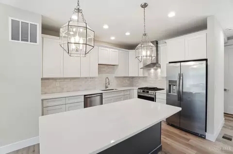 Kitchen - 3311 Bach Ave, Cincinnati, OH 45209 photo 2 of 5