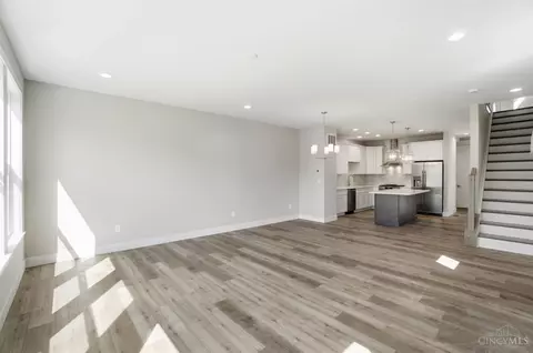 Living - 3311 Bach Ave, Cincinnati, OH 45209 photo 5 of 6