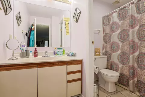 Bath - 3004 Glenmore Ave, Cincinnati, OH 45238 photo 1 of 2