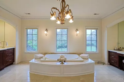 8655 Keller Rd, Cincinnati, OH 45243 photo 30