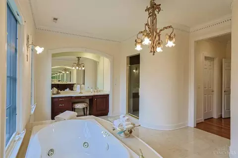 8655 Keller Rd, Cincinnati, OH 45243 photo 32