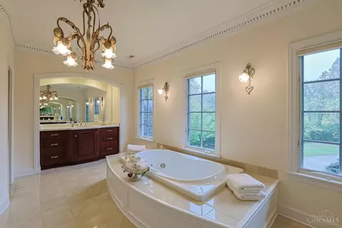 8655 Keller Rd, Cincinnati, OH 45243 photo 31