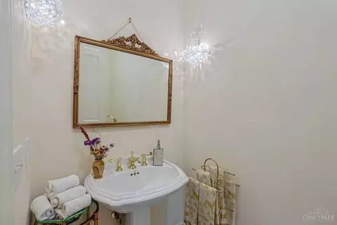 8655 Keller Rd, Cincinnati, OH 45243 photo 43