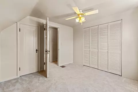 Bedroom - 1890 Ashbrook Dr, Cincinnati, OH 45238 photo 6 of 6