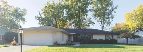 Exterior - 271 Glenburn Dr, Centerville, OH 45459 photo 1 of 4