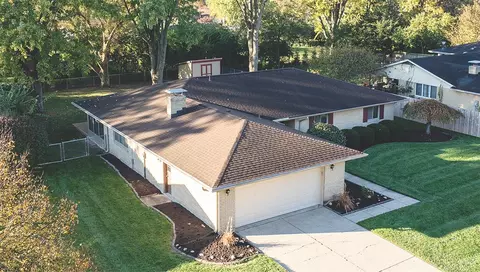 View/Area - 271 Glenburn Dr, Centerville, OH 45459 photo 2 of 3