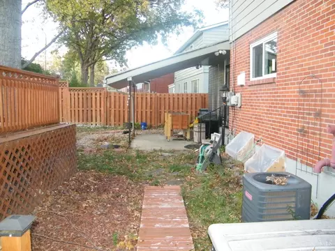 Exterior - 34 Handel Ln, Greenhills, OH 45218 photo 12 of 12
