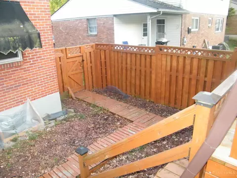 Exterior - 34 Handel Ln, Greenhills, OH 45218 photo 8 of 12