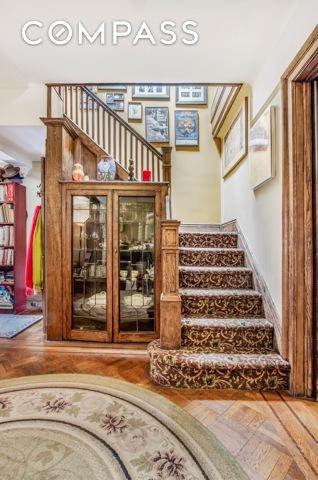 620 Windings La, Cincinnati, OH 45220 photo 6