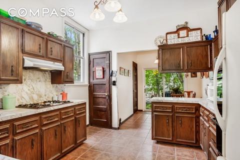 620 Windings La, Cincinnati, OH 45220 photo 12