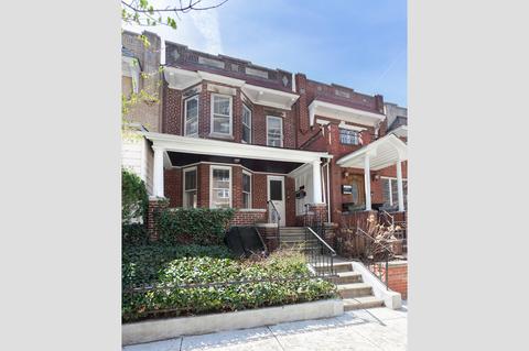 4055 Clifton Ridge Dr, Cincinnati, OH 45220 photo 1