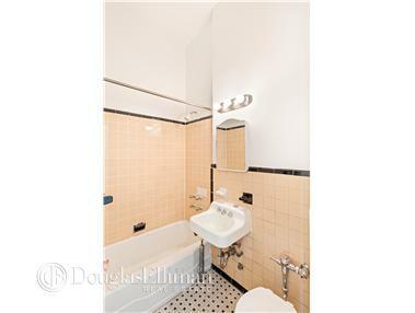 3924 Tappan Ave, Cincinnati, OH 45223 photo 8