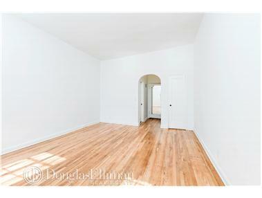 3924 Tappan Ave, Cincinnati, OH 45223 photo 4