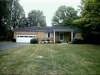 1849 Greenpine Dr, Cincinnati, OH 45231 photo 1
