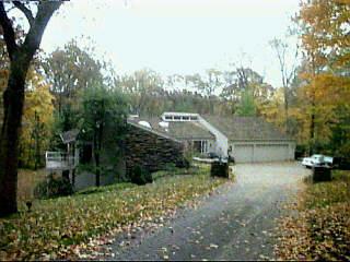9495 Whitegate Ln, Cincinnati, OH 45243 photo 2