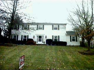 6943 Royalgreen Dr, Cincinnati, OH 45244 photo 2