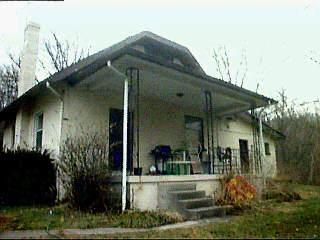 695 Sutton Rd, Cincinnati, OH 45230 photo 3