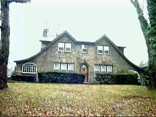 1127 Cheyenne Dr, Cincinnati, OH 45216 photo 2