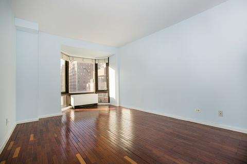 345 Nightwind Dr, Maineville, OH 45039 photo 2