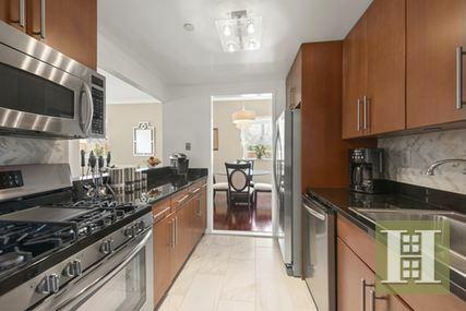 2335 Flora St, Cincinnati, OH 45219 photo 8