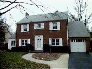 41 Forest Ave, Wyoming, OH 45215 photo 1