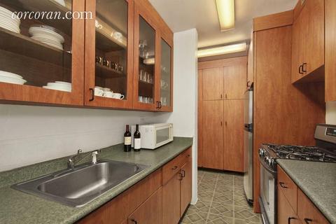 4072 Reading Rd, Cincinnati, OH 45229 photo 11