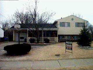 9862 Shellbark Ln, Cincinnati, OH 45231 photo 1