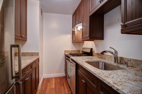802 Lakeshore Dr, Maineville, OH 45039 photo 4