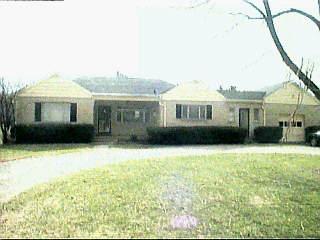 469 Fleming Rd, Cincinnati, OH 45231 photo 2