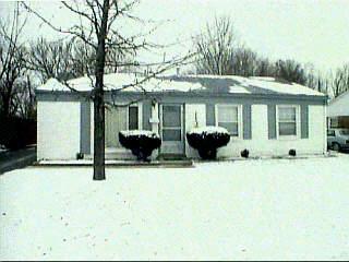 1138 Wellspring Dr, Cincinnati, OH 45231 photo 1