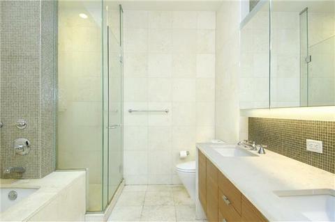 15 Ridgeway Rd, Cincinnati, OH 45216 photo 4