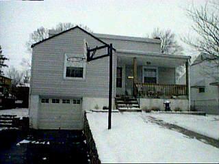 5672 Biscayne Ave, Cincinnati, OH 45248 photo 3