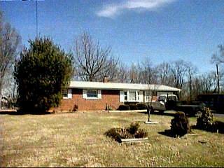 558 Marilyn Ln, Cincinnati, OH 45255 photo 1