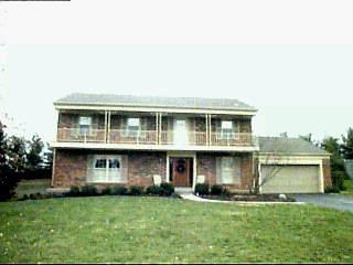11121 Marlette Dr, Cincinnati, OH 45249 photo 1