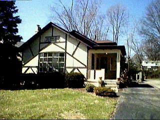 2941 Eggers Dr, Cincinnati, OH 45211 photo 1