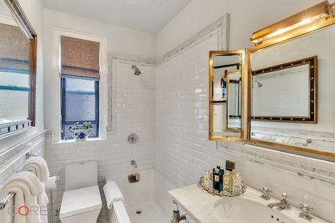 6709 Bramble Ave, Cincinnati, OH 45227 photo 5