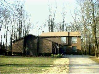 8733 Tiburon Dr, Montgomery, OH 45249 photo 1