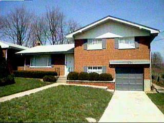1044 Redbird Dr, Cincinnati, OH 45231 photo 1