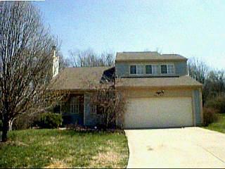 1211 Forest Run Dr, Batavia, OH 45103 photo 2