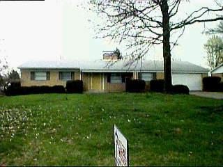 1078 Spruceglen Dr, Cincinnati, OH 45224 photo 1