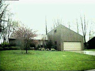 4052 Sandstone Ct, Cincinnati, OH 45245 photo 1