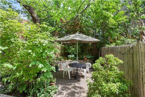 2829 Queenswood Dr, Cincinnati, OH 45211 photo 7