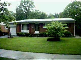 8865 Mockingbird Ln, Cincinnati, OH 45231 photo 2
