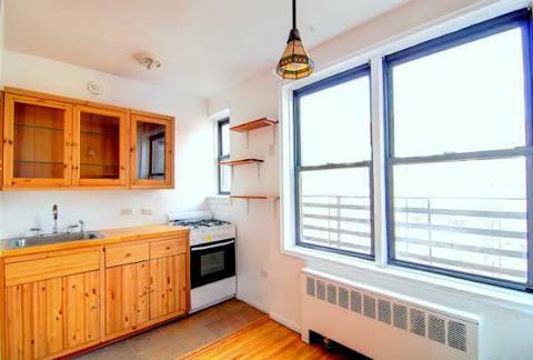 2867 Orland Ave, Cincinnati, OH 45211 photo 3