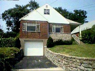 1025 Covedale Ave, Cincinnati, OH 45238 photo 3