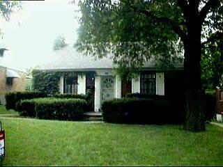 407 Pershing Ave, Lockland, OH 45215 photo 2