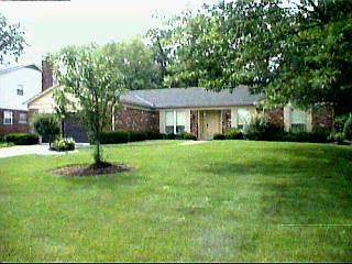 9554 Millbrook Dr, Cincinnati, OH 45231 photo 1