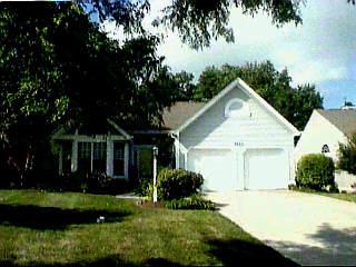 5660 Eaglesridge Dr, Cincinnati, OH 45230 photo 1